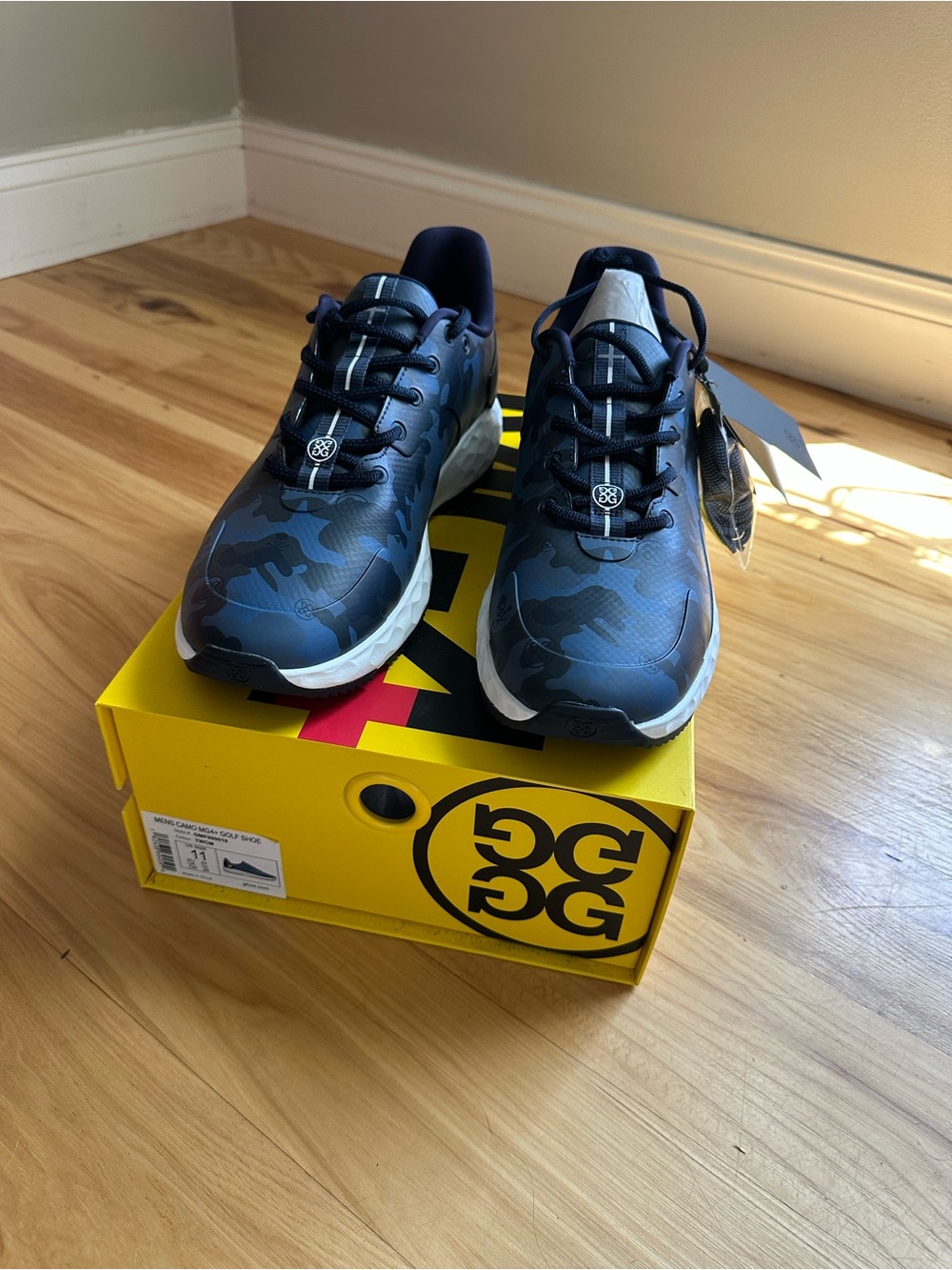 G/FORE Men's Navy Camo Golf shoes - Picture 4 of 6